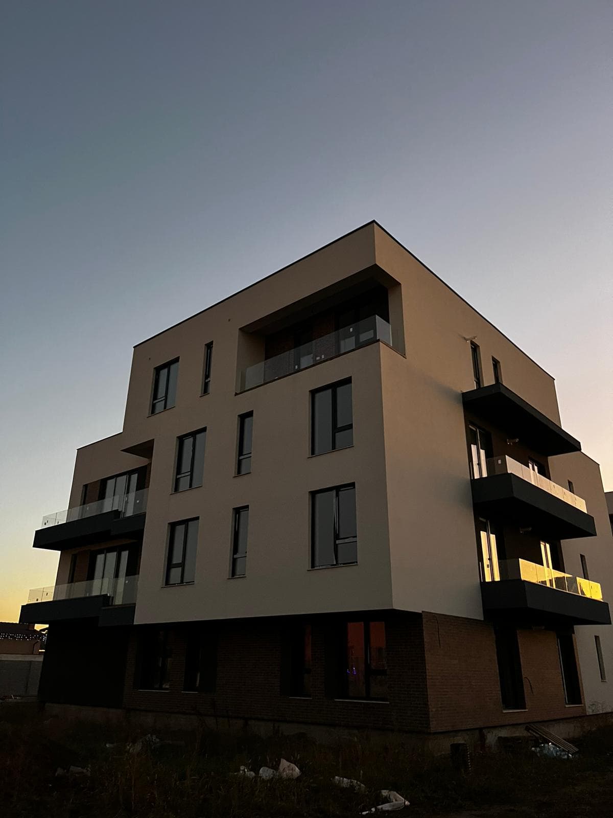 Ansamblu Rezidential Balustrade